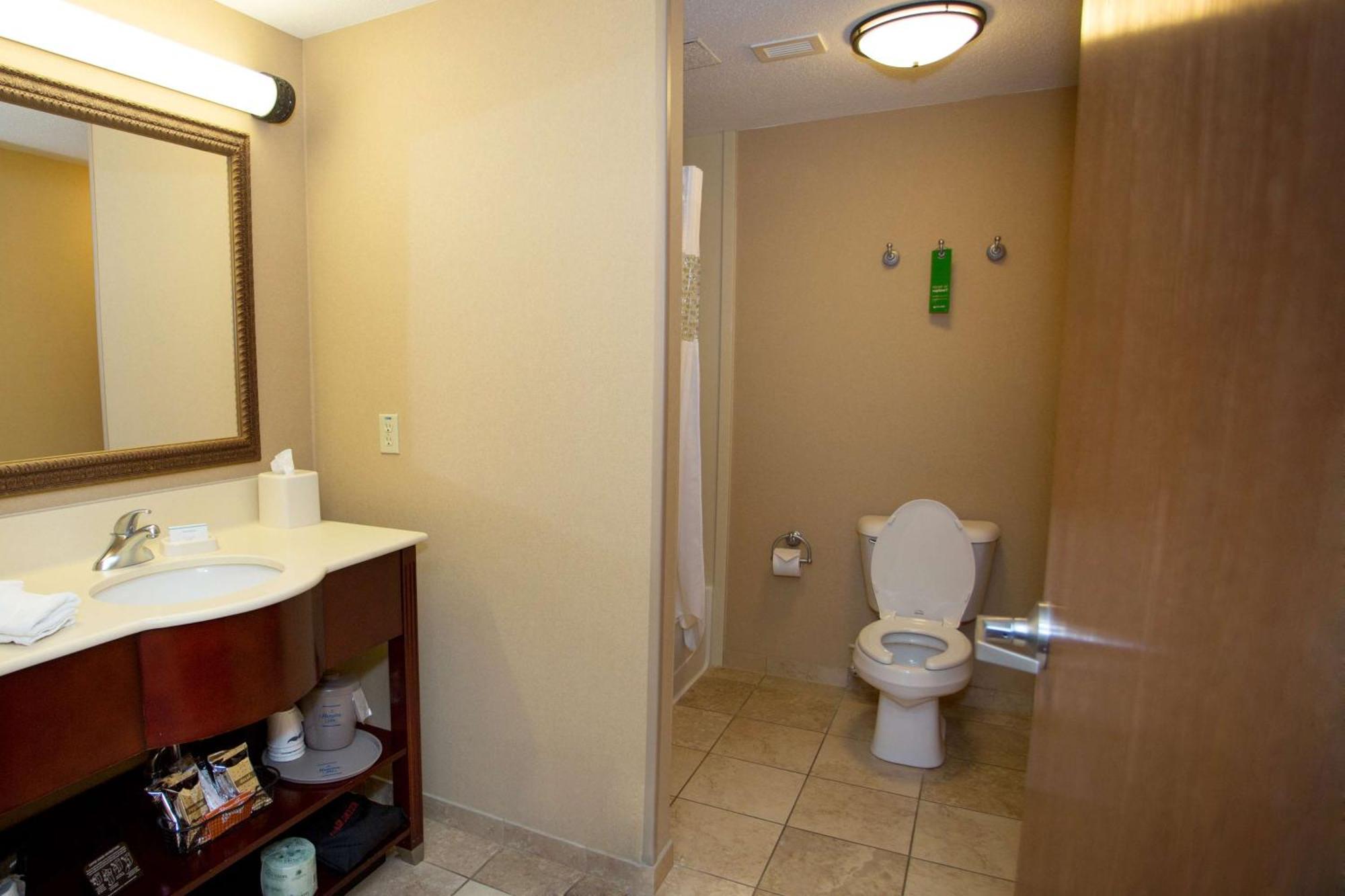 Hampton Inn Freeport Екстериор снимка