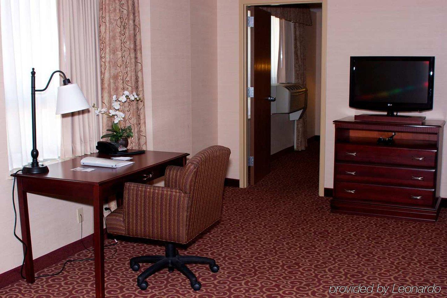 Hampton Inn Freeport Екстериор снимка
