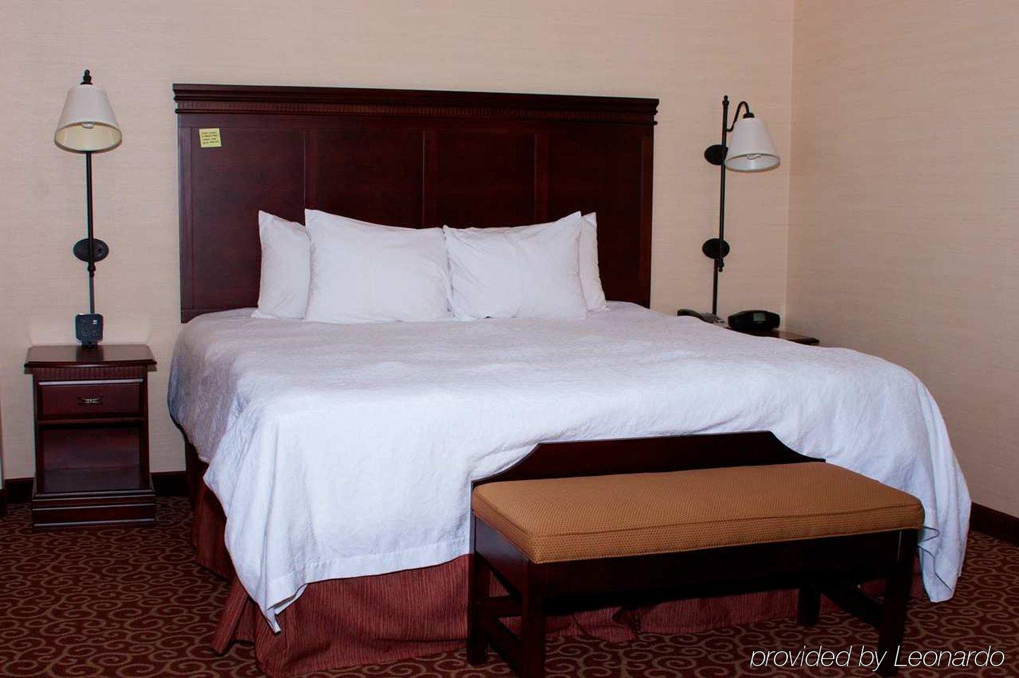 Hampton Inn Freeport Екстериор снимка
