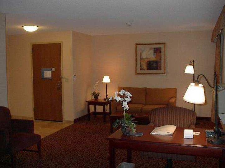 Hampton Inn Freeport Екстериор снимка